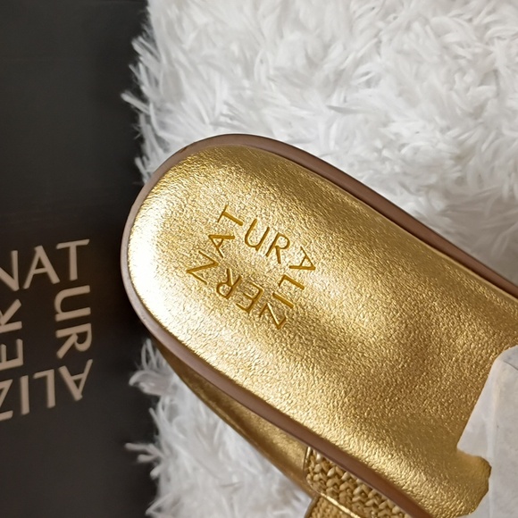 Naturalizer Fame 2 Natural Women's Sz 12 Sandals 🆕 🔥🔥 - Picture 4 of 7